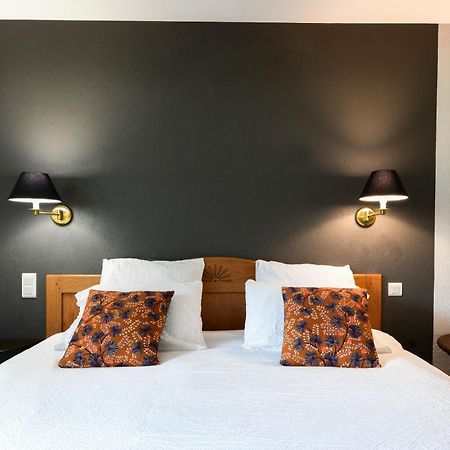 Logis Hotel Etchemaite Larrau Eksteriør billede